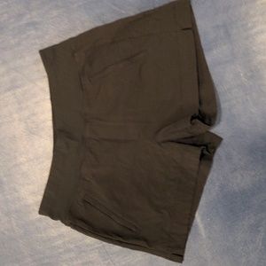 Athleta Trekkie North Short